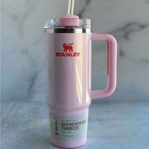 Stanley Rose Petal Shimmer Quencher H2.0 Flowstate Tumbler 30 oz